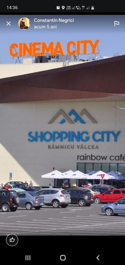Ferienwohnung Shopping Cyti Cu 5 Râmnicu Vâlcea Exterior foto